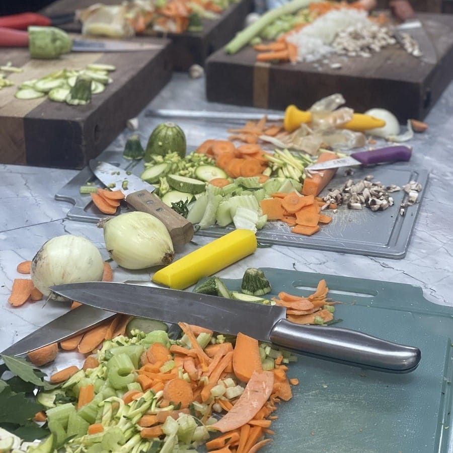 دوره تخصصی تخته‌کاری سبزیجات و صیفی‌جات.